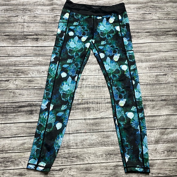 Women’s Medium CVG Constantly Varied Gear Mermaid Skull Leggings Excellent Cond - Picture 2 of 11